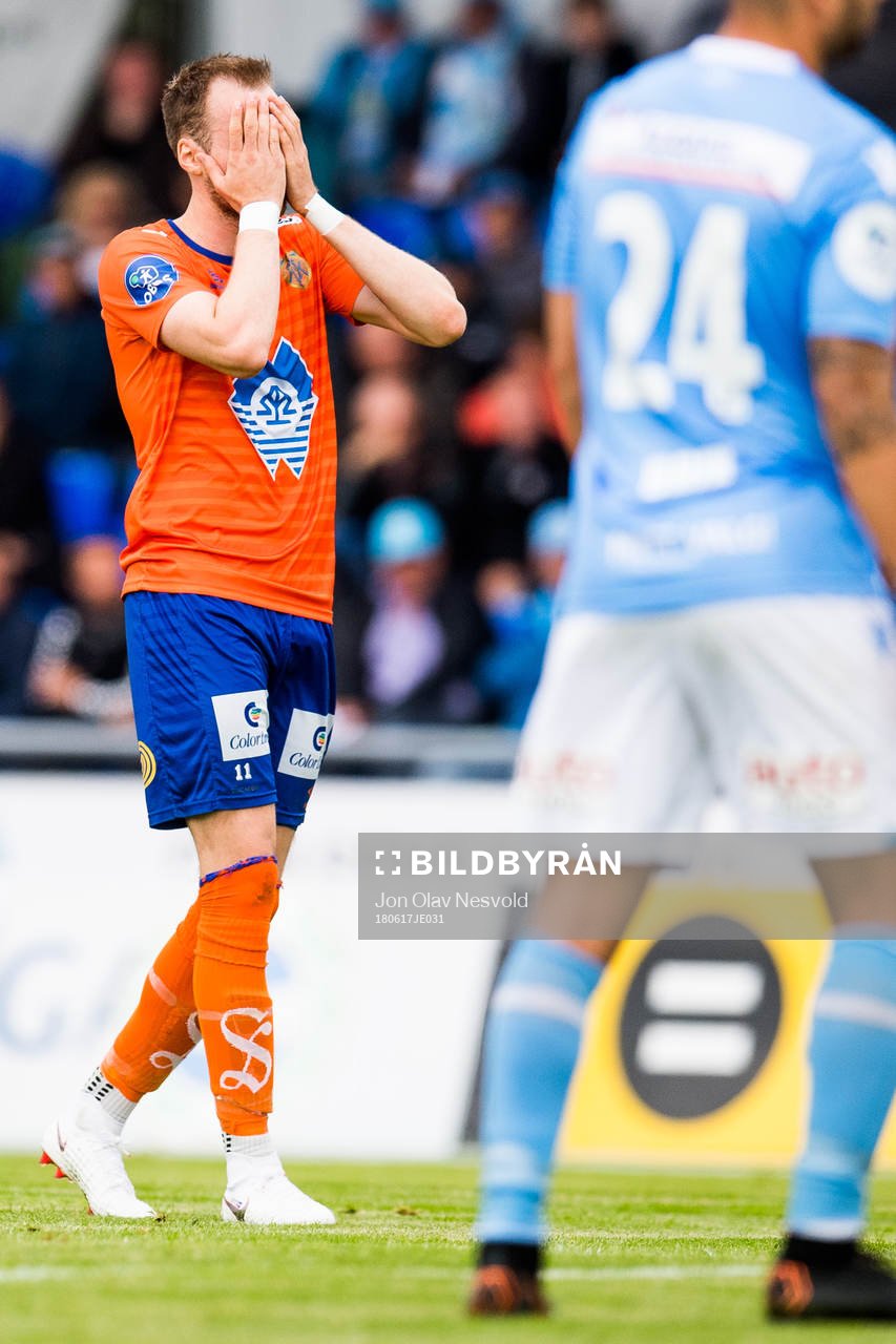 Aron Elís Thrándarson of Aalesund looks dejected