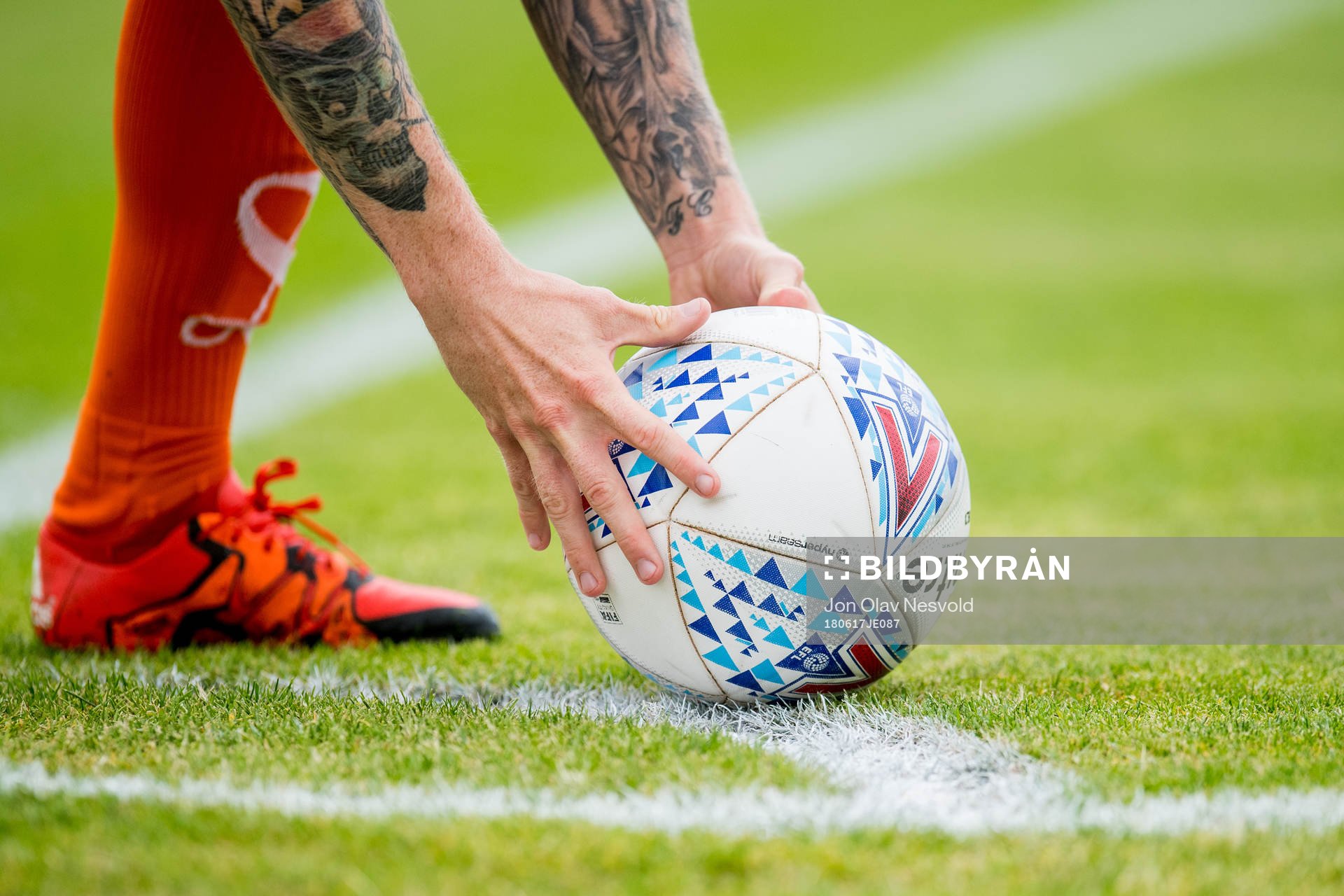 Fredrik Carlsen of Aalesund prepares for a corner kick