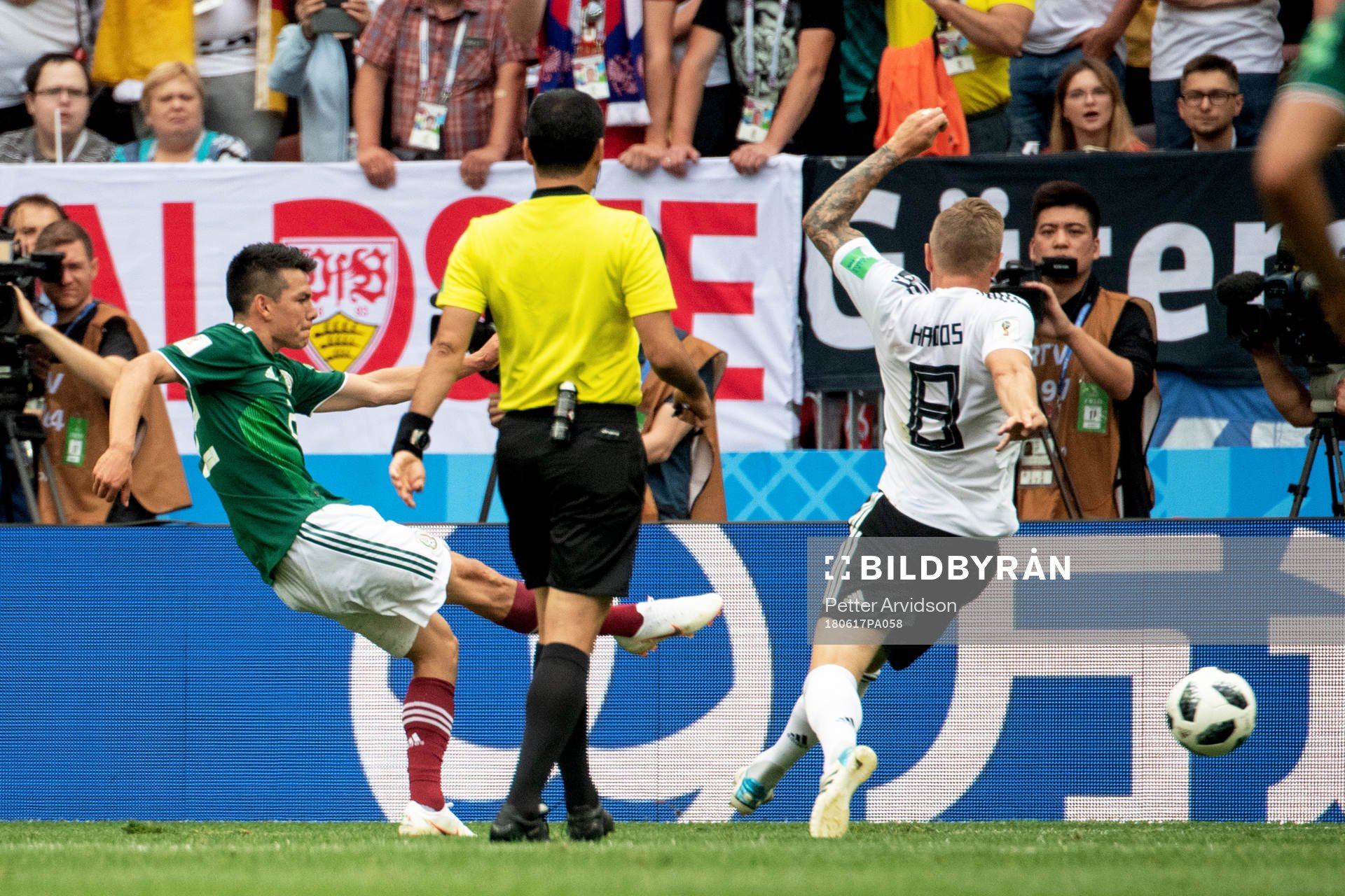 Hirving Lozano of Mexico scores 0-1