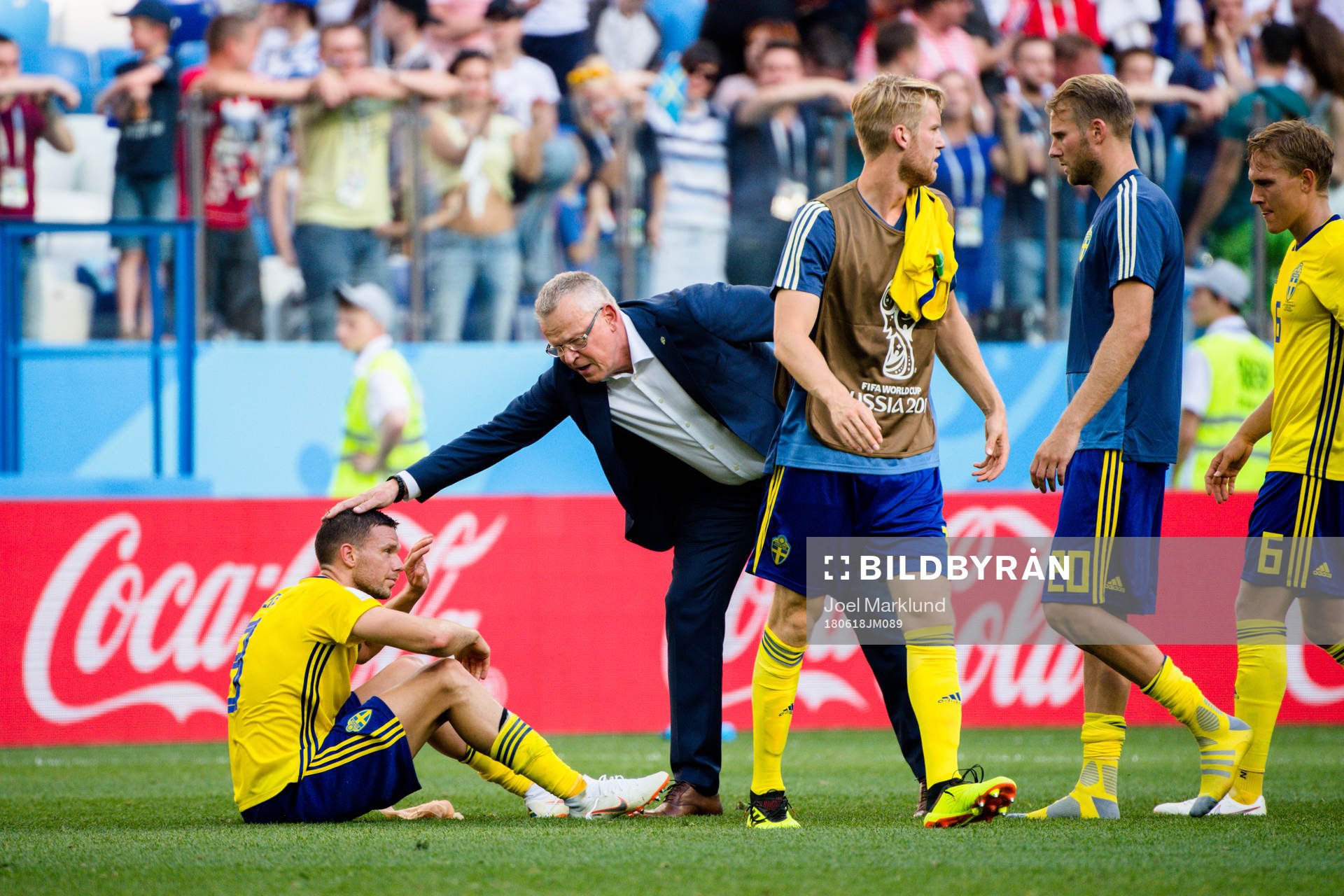 Marcus Berg and head coach Janne Andersson of Sweden