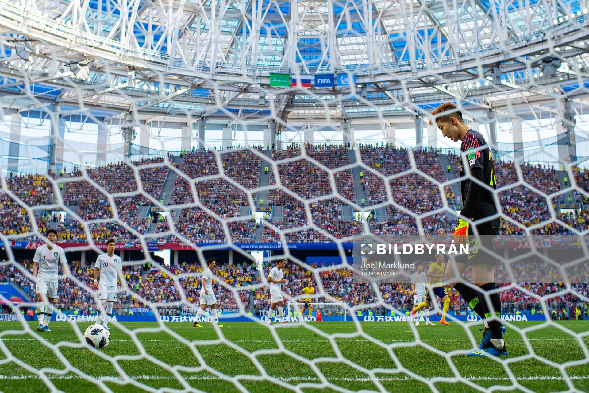 Goalkeeper Hyeonwoo Jo of South Korea look dejected