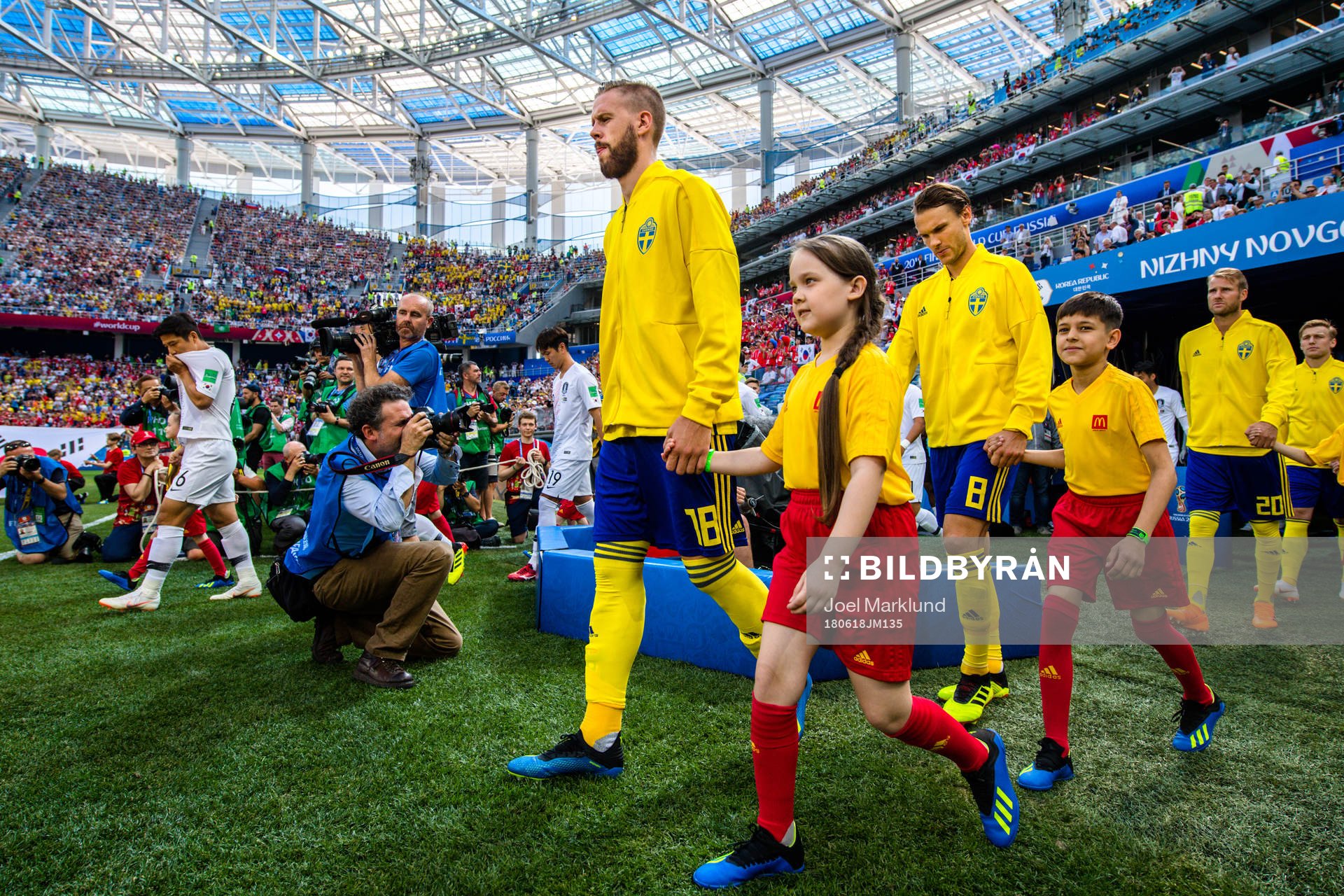 Pontus Jansson of Sweden prior the FIFA World Cup group