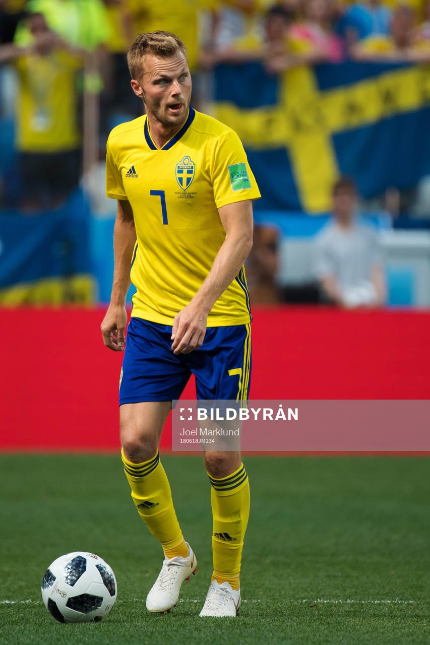 Sebastian Larsson of Sweden