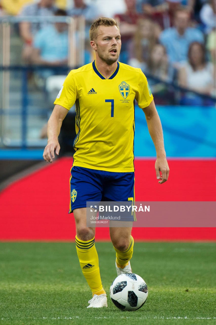 Sebastian Larsson of Sweden
