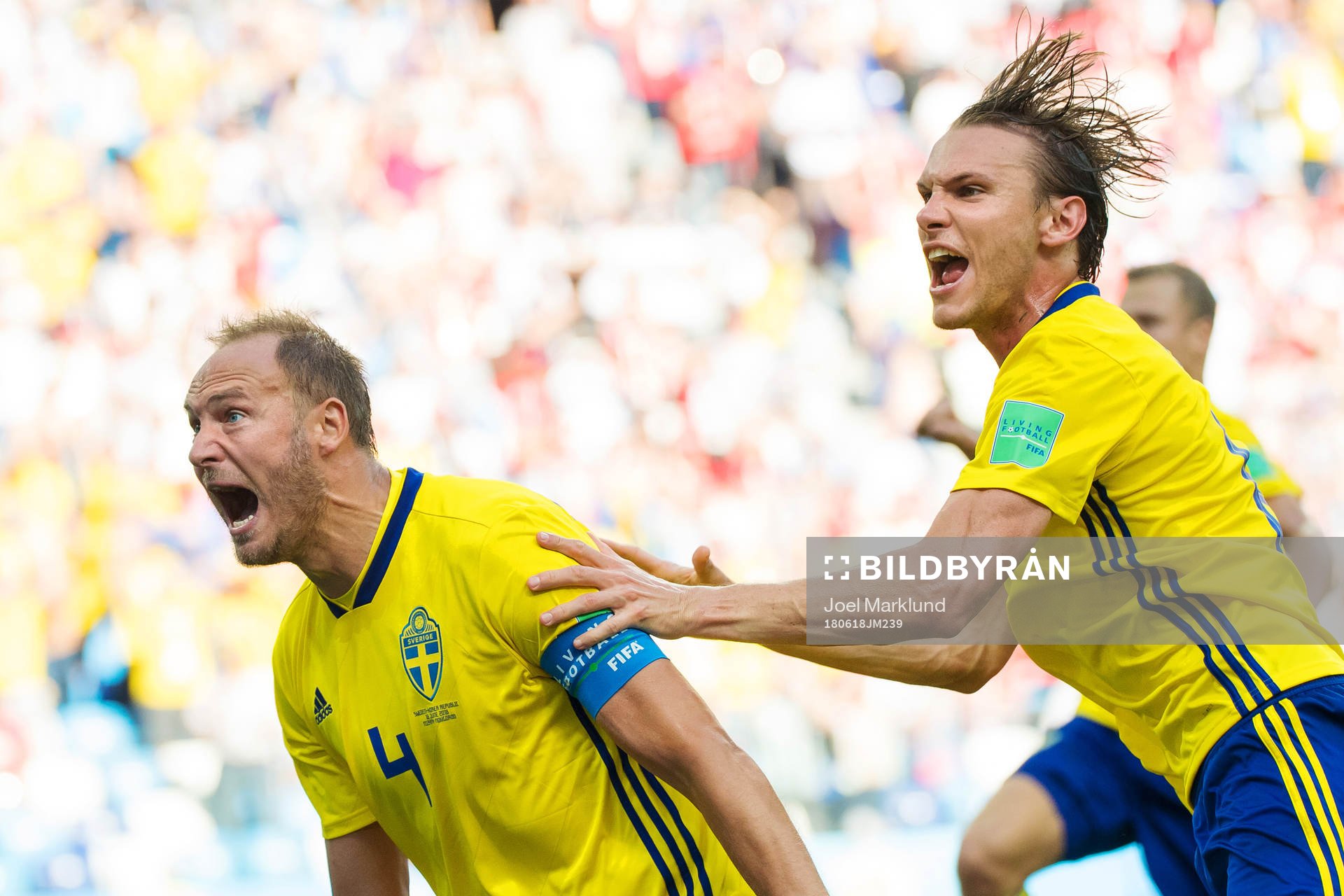 Andreas Granqvist and Albin Ekdal celebrates the 1-0 goal