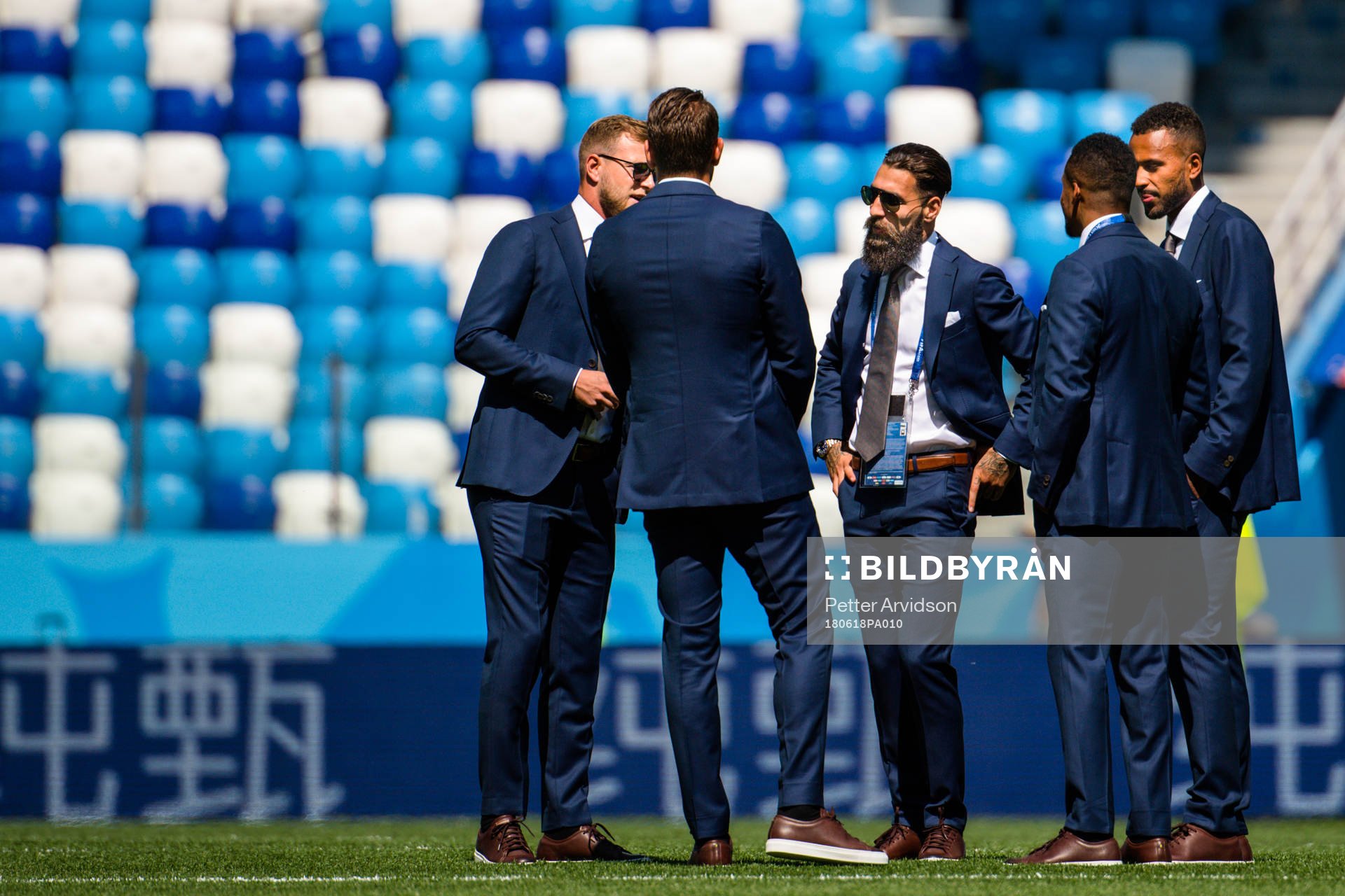 John Guidetti and Jimmy Durmaz of Sweden prior the FIFA