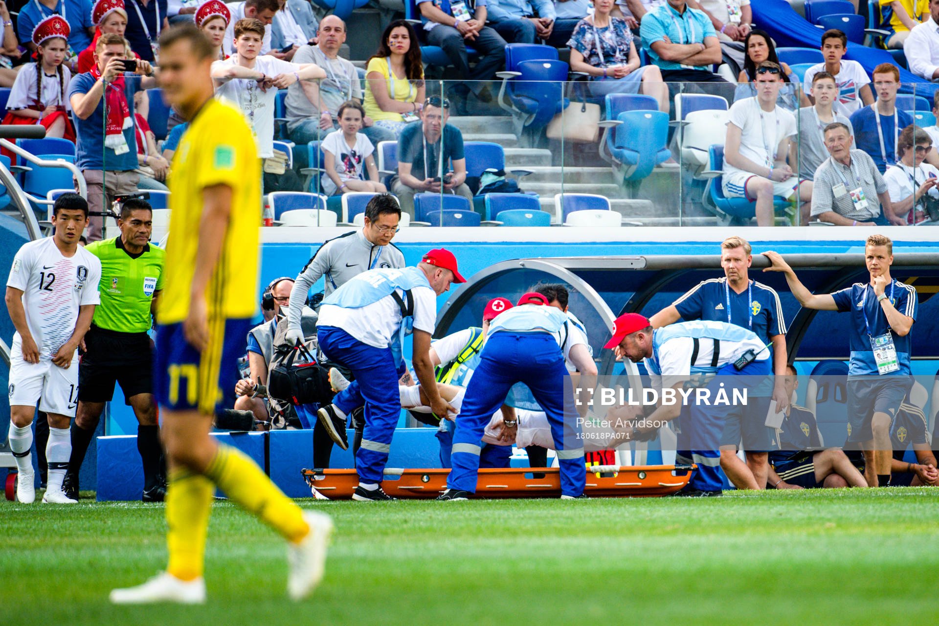 Jooho Park of South Korea with a injury