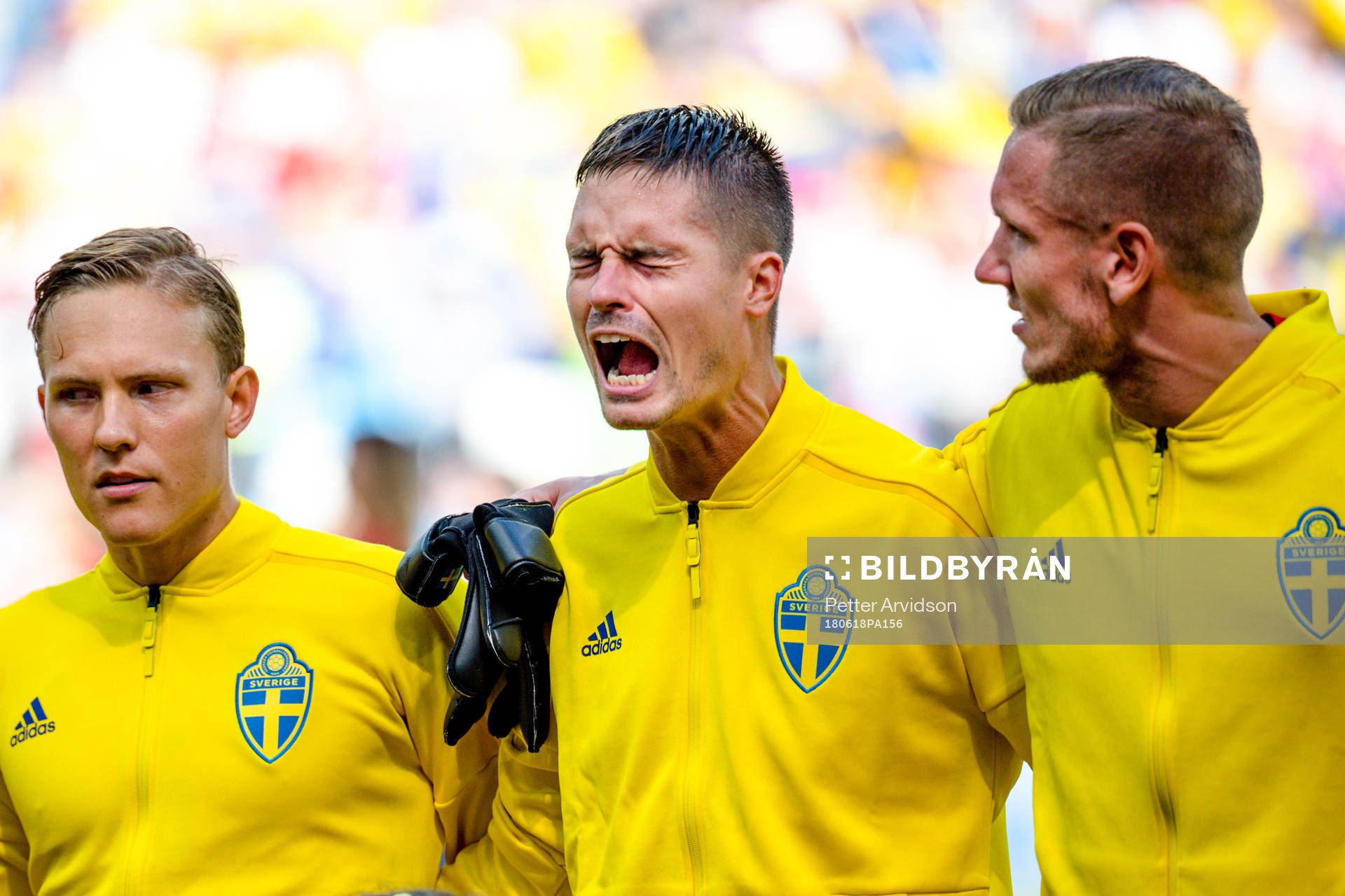 Ludwig Augustinsson, Mikael Lustig an dgoalkeeper Robin