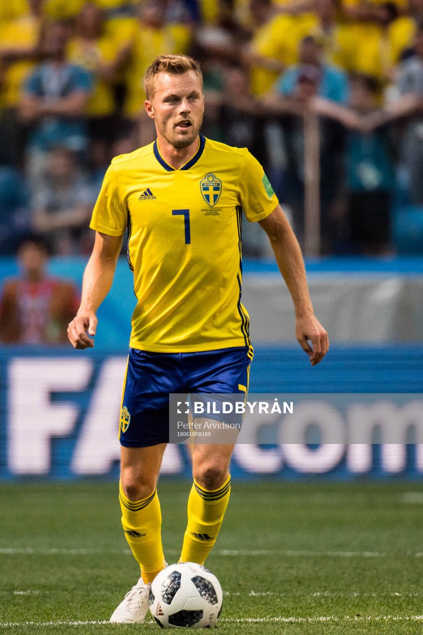 Sebastian Larsson of Sweden