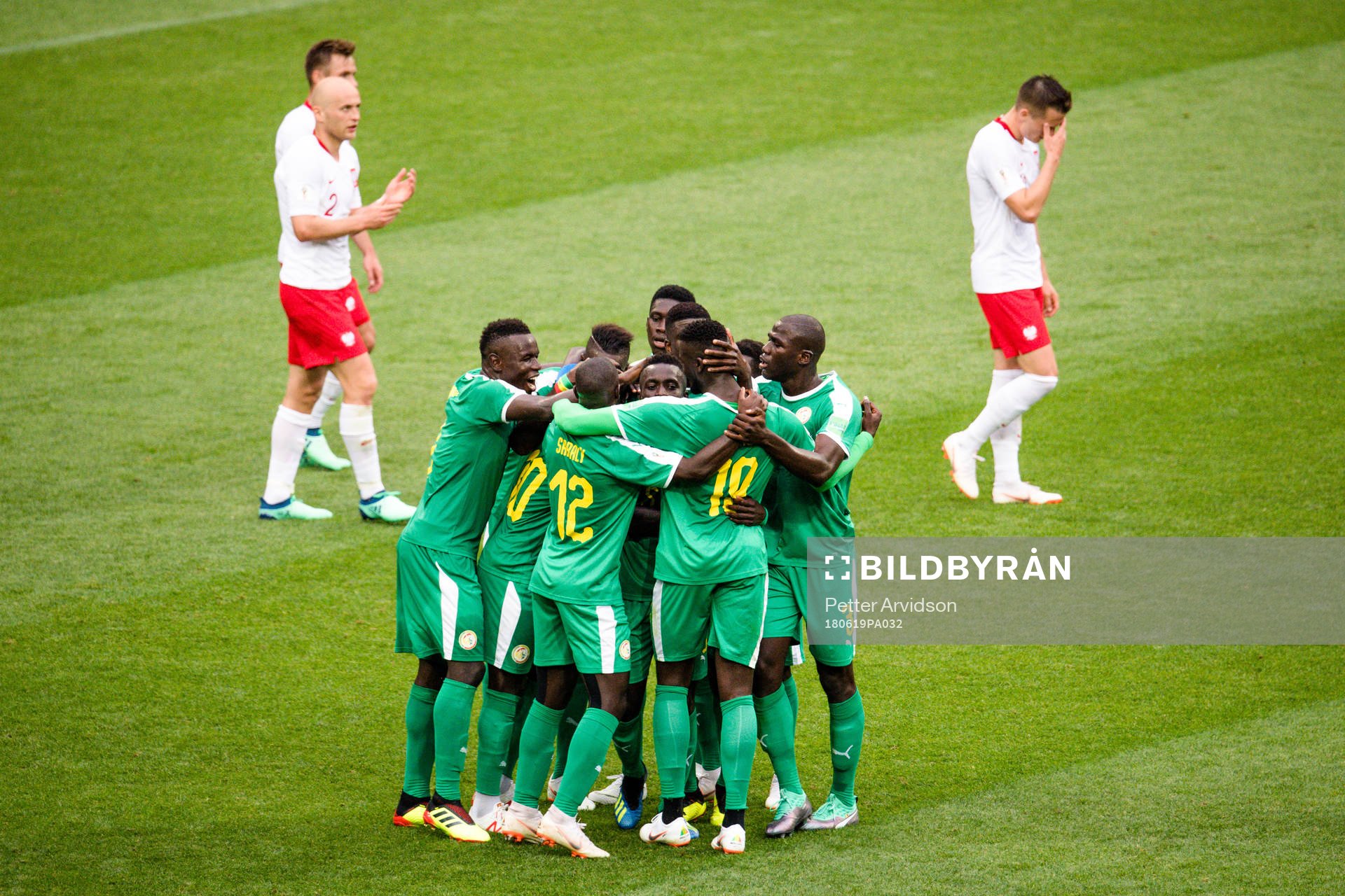 Idrissa Gana Gueye of Senegal celebrates the 0-1 goal