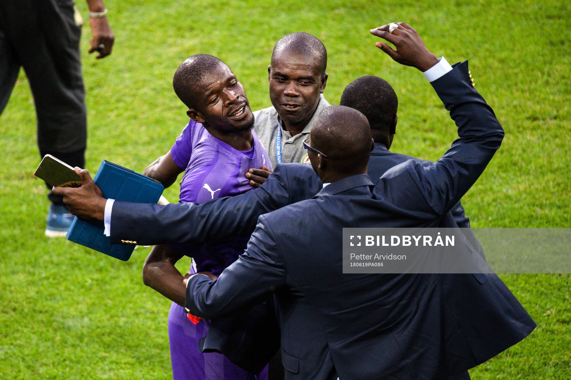 goalkeeper Khadim Ndiaye of Senegal celebrates