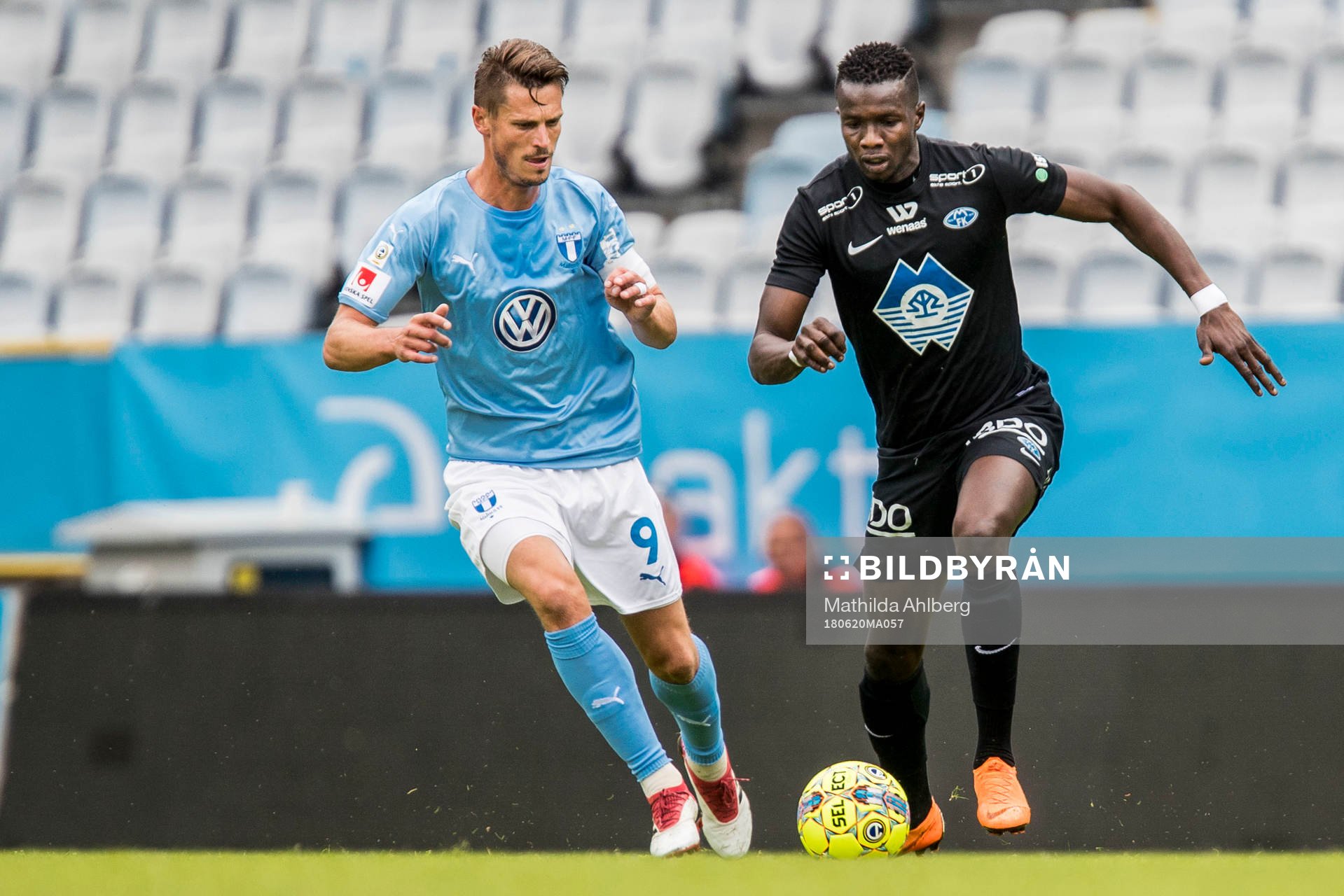 Malmö FFs Markus Rosenberg och Moldes Babacar Sarr