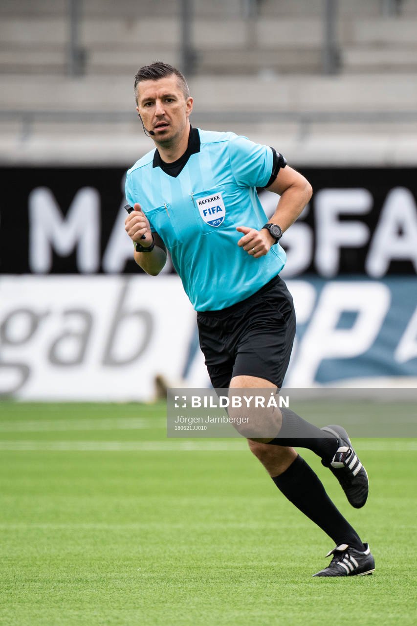 under träningsmatchen i fotboll mellan de Allsvenska lagen