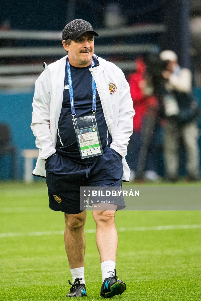 Head coach Oscar Ramirez of Costa Rica