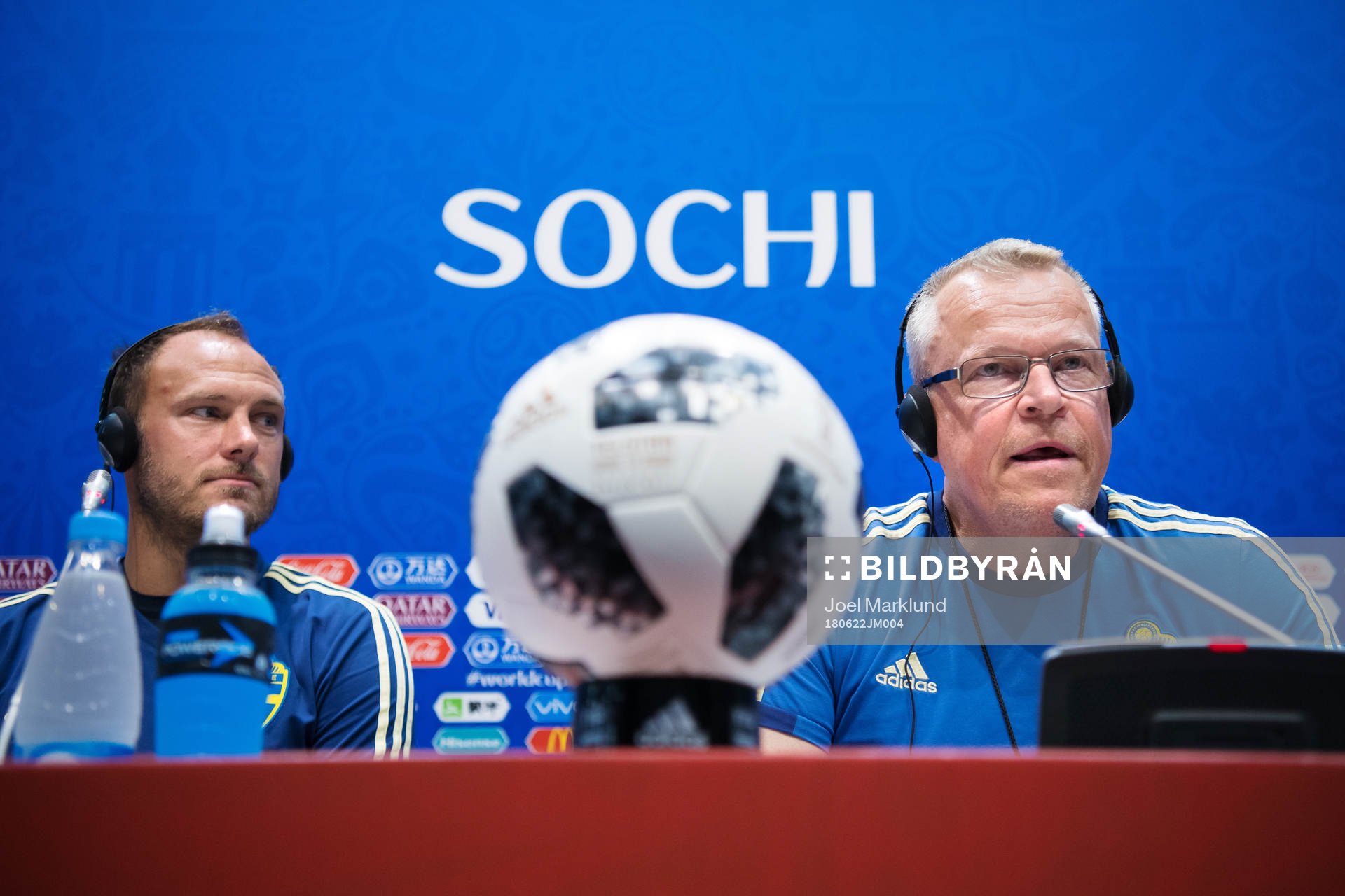Andreas Granqvist and head coach Janne Andersson of the