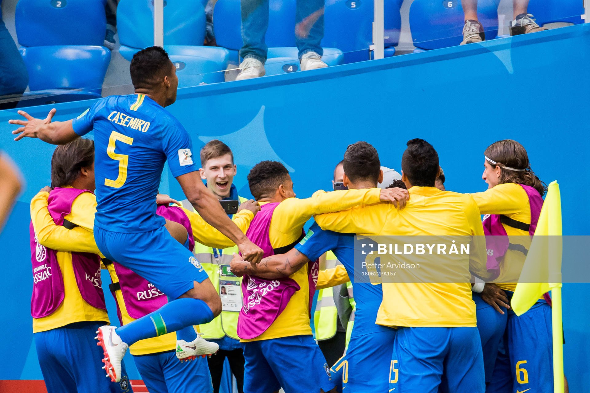 Philippe Coutinho of Brazil celebrates with his teammates