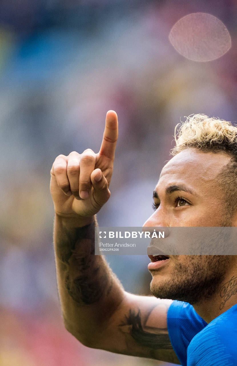 Neymar of Brazil celebrates after scoring 2-0 during the FIFA World Cup group stage match between Brazil and Costa Rica on June 22, 2018 in Sankt Petersburg.