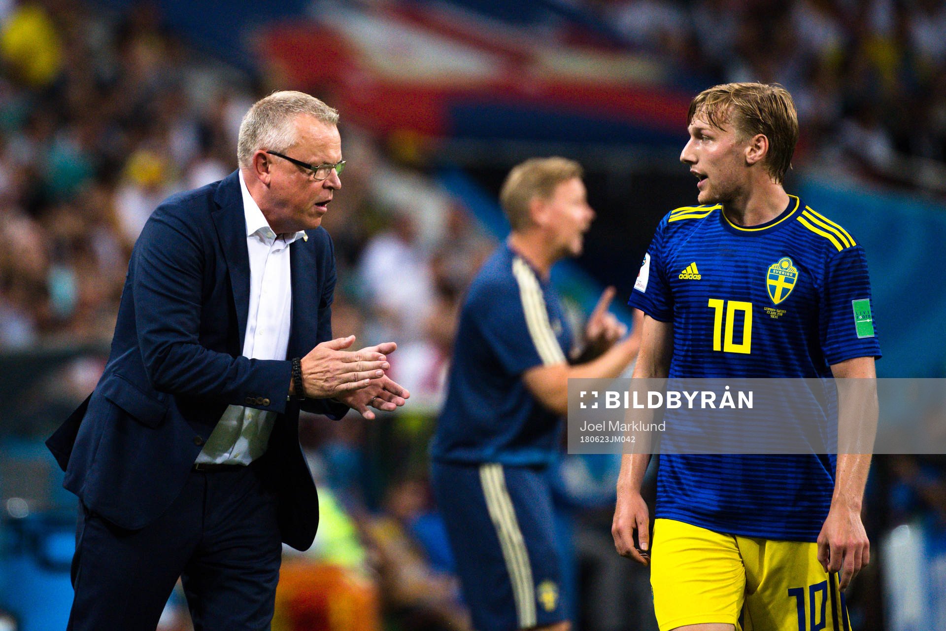 head coach Janne Andersson and Emil Forsberg of Sweden