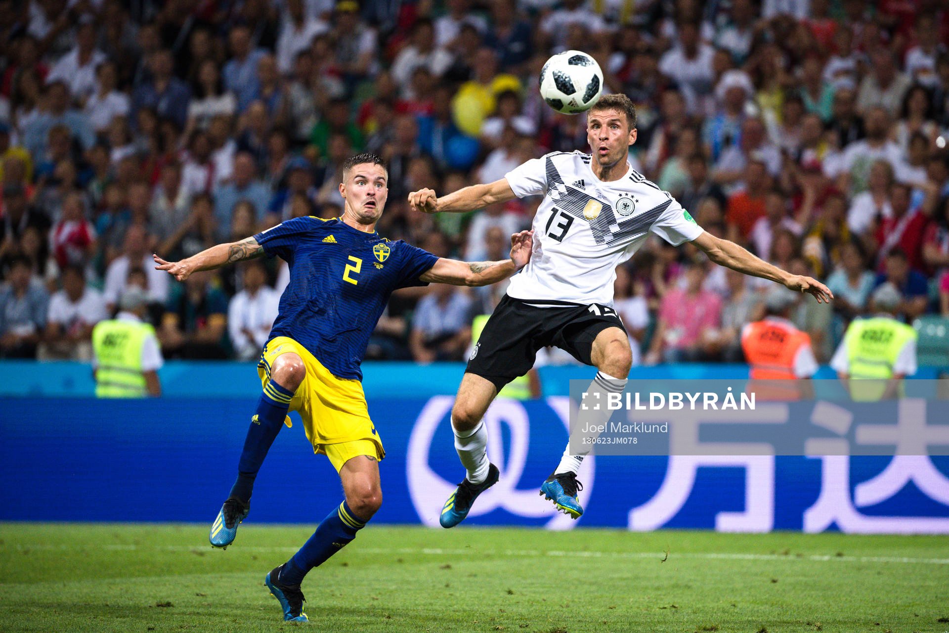 Mikael Lustig of Sweden and Thomas Müller of Germany