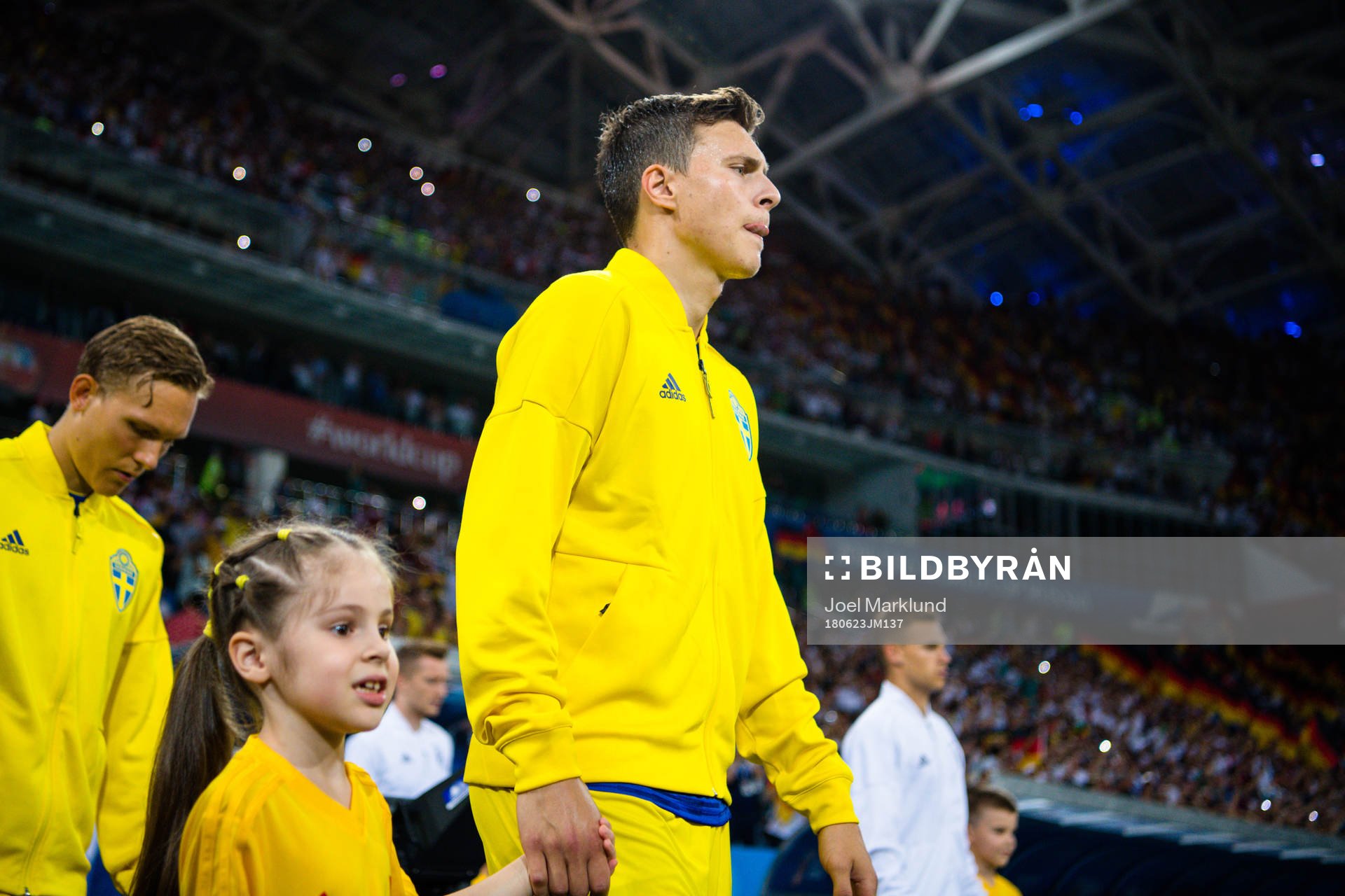 Victor Nilsson Lindelöf of Sweden prior the FIFA World Cup