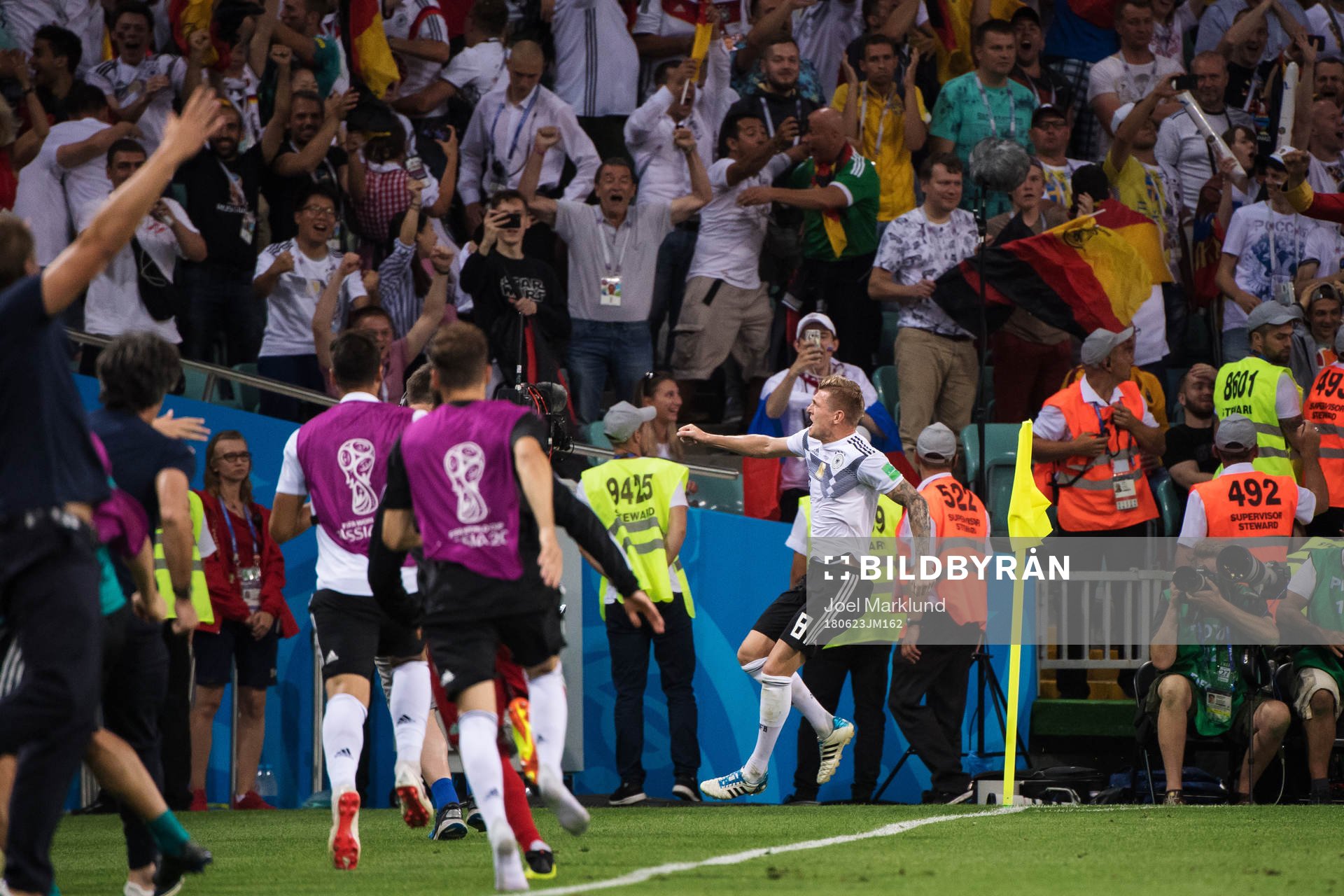 Toni Kroos of Germany celebrate