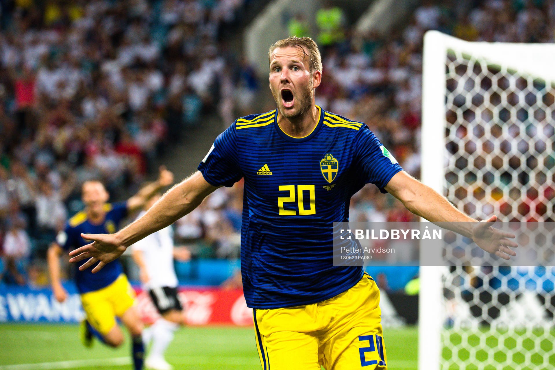 Ola Toivonen of Sweden celebrates the 1-0 goal
