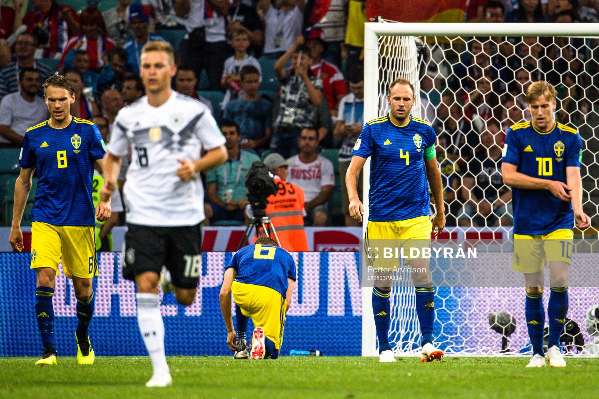 Players of Sweden looks dejected