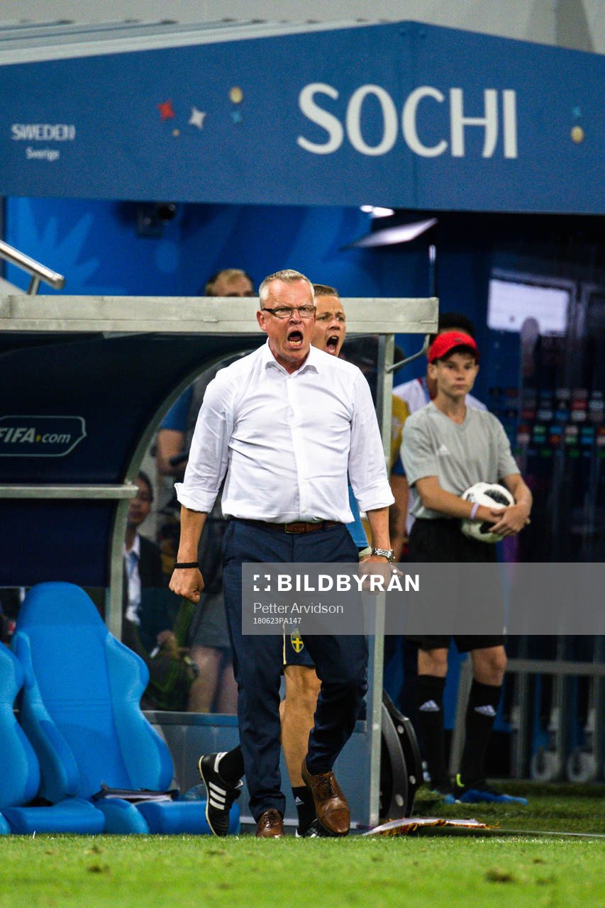 head coach Janne Andersson of Sweden