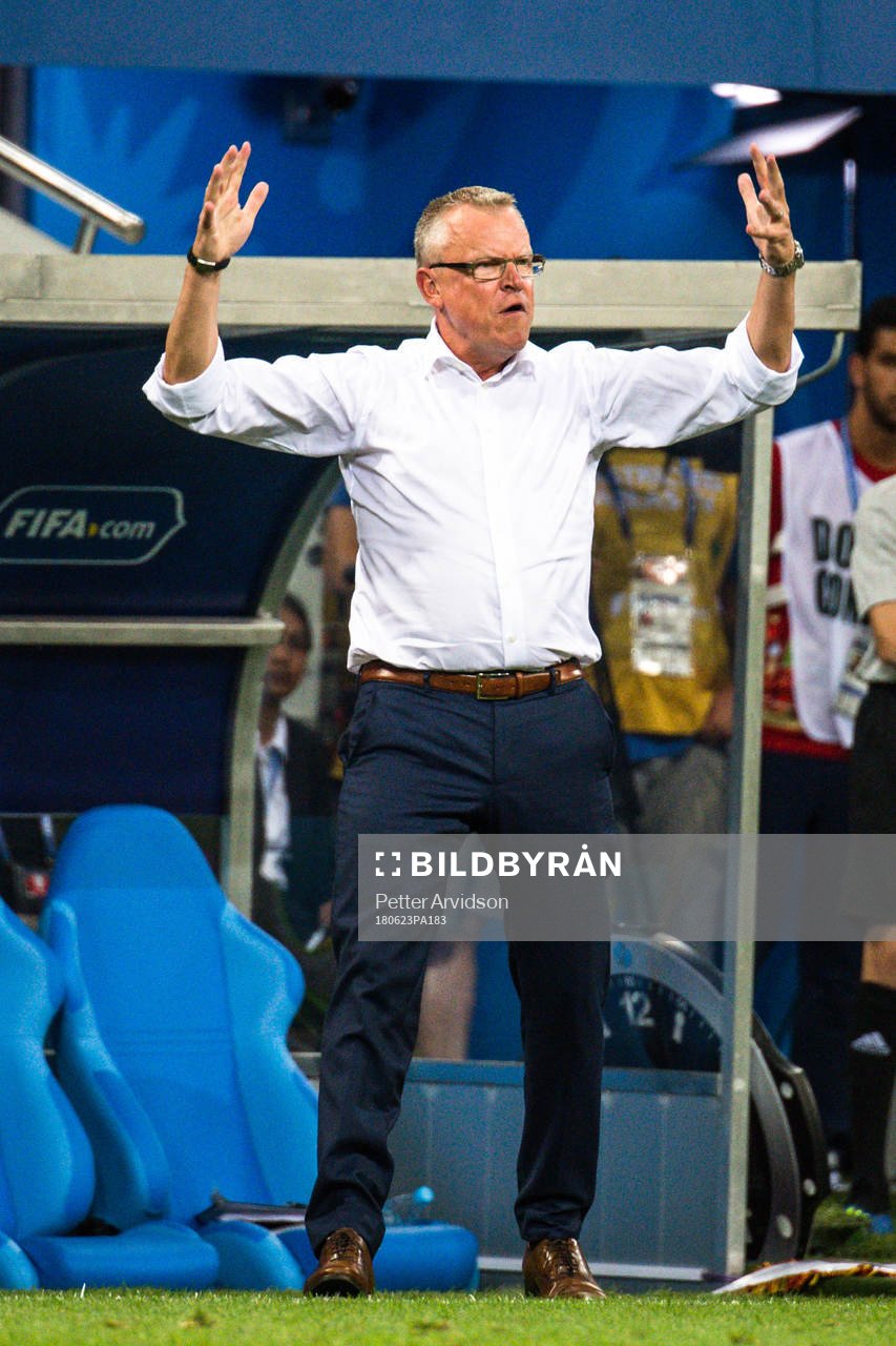 head coach Janne Andersson of Sweden