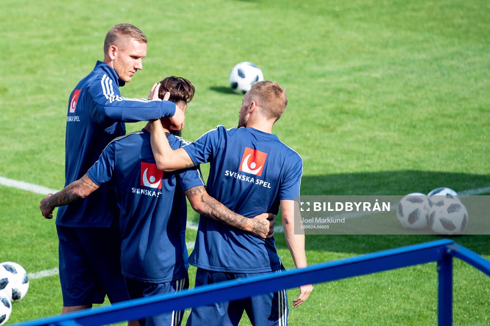 goalkeeper Robin Olsen, Jimmy Durmaz and Sebastian Larsson