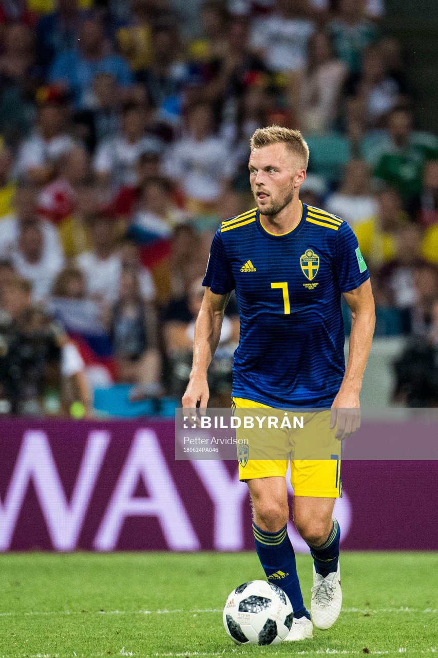 Sebastian Larsson of Sweden