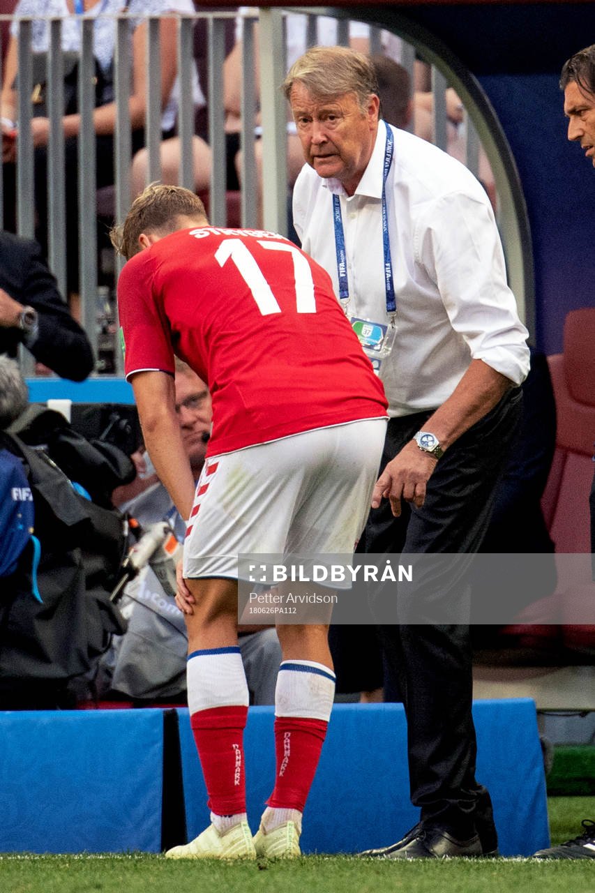 head coach Åge Hareide and Jens Stryger Larsen of Denmark during the FIFA World Cup group stage match between Denmark and France on June 26, 2018 in Moscow.