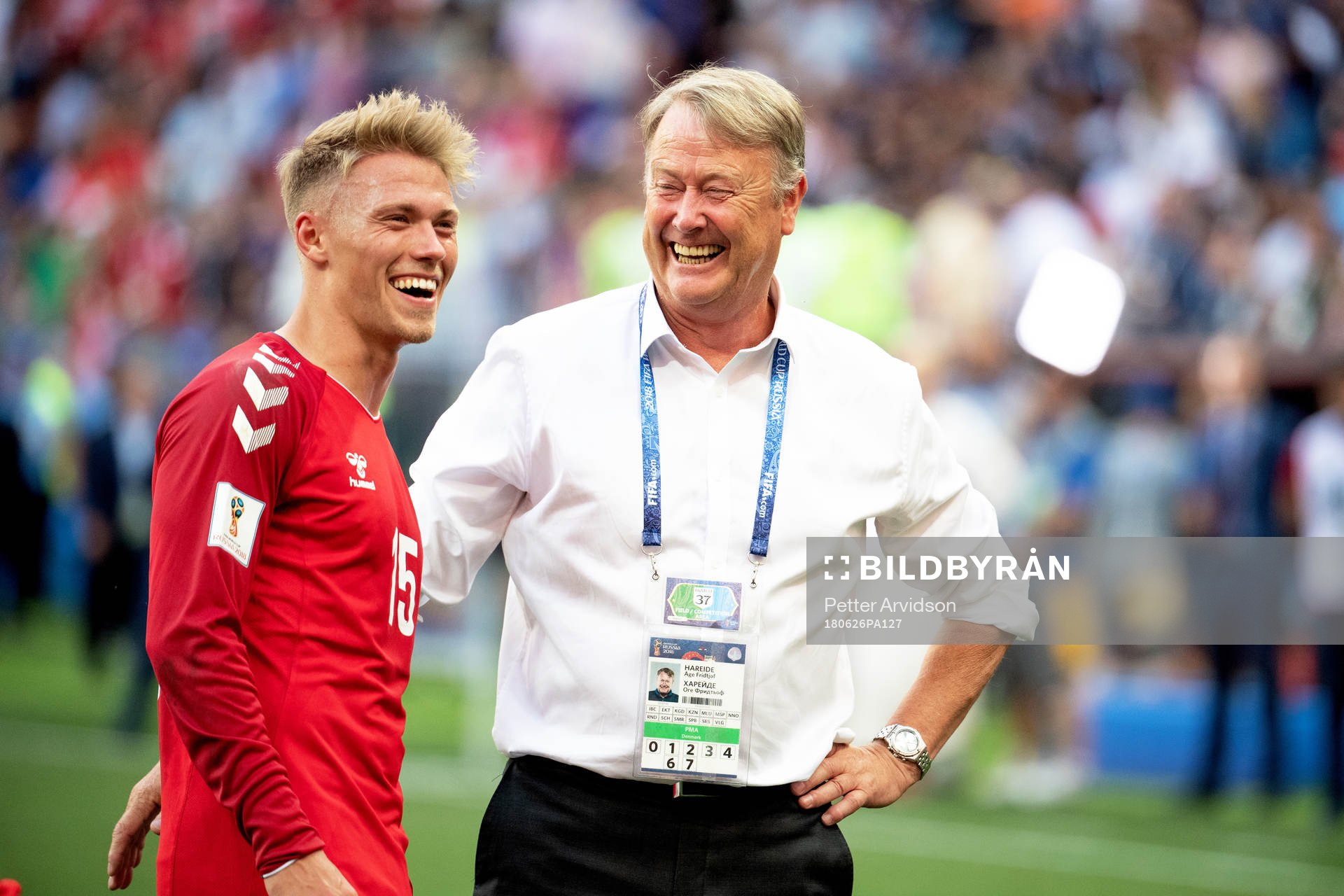 Viktor Fischer and head coach Åge Hareide of Denmark