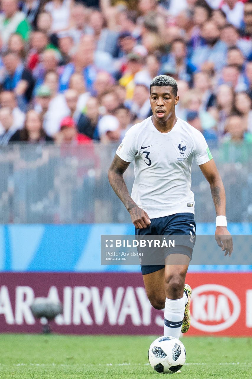 Presnel Kimpembe of France