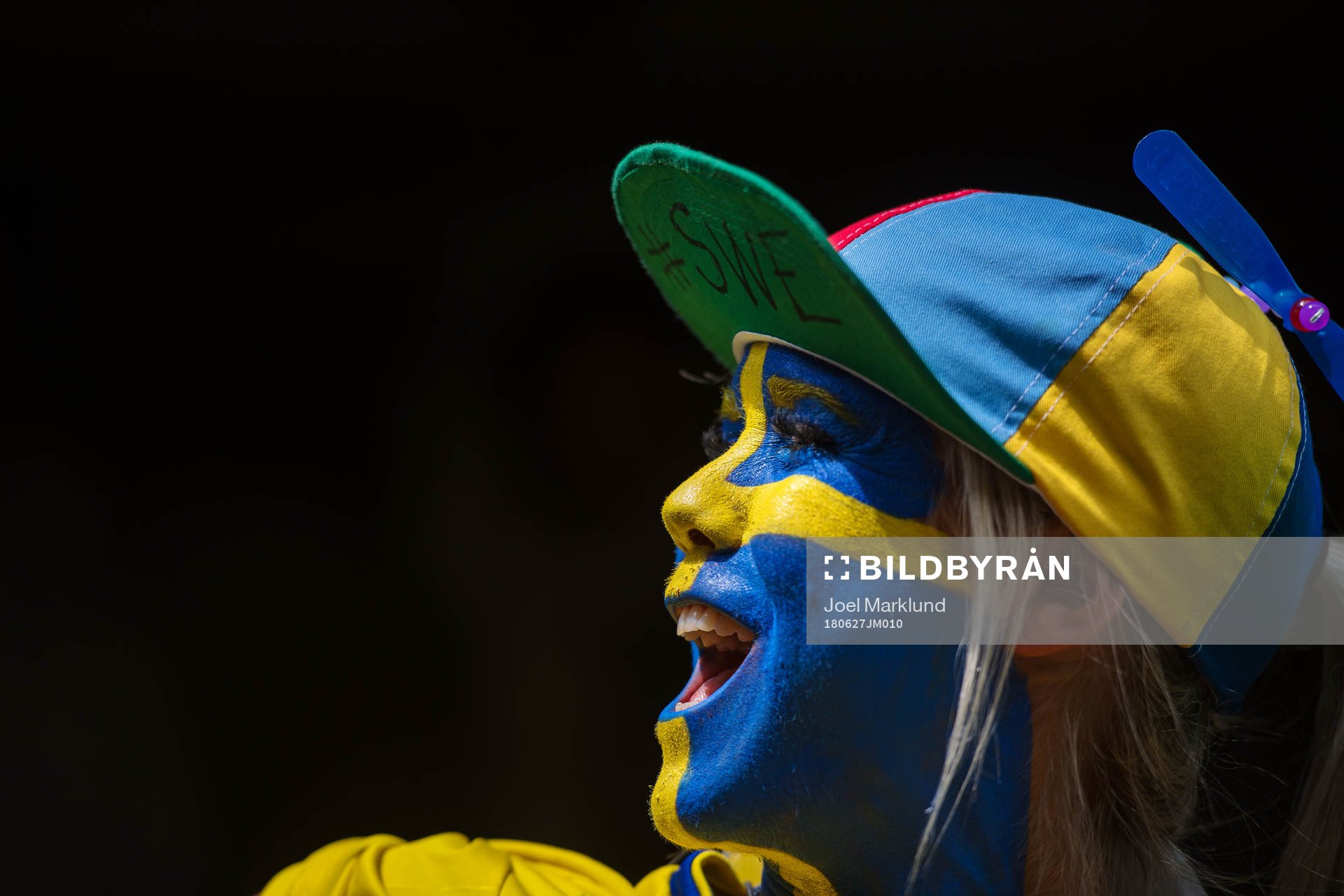 Swedish supporter Sara Eskilsson