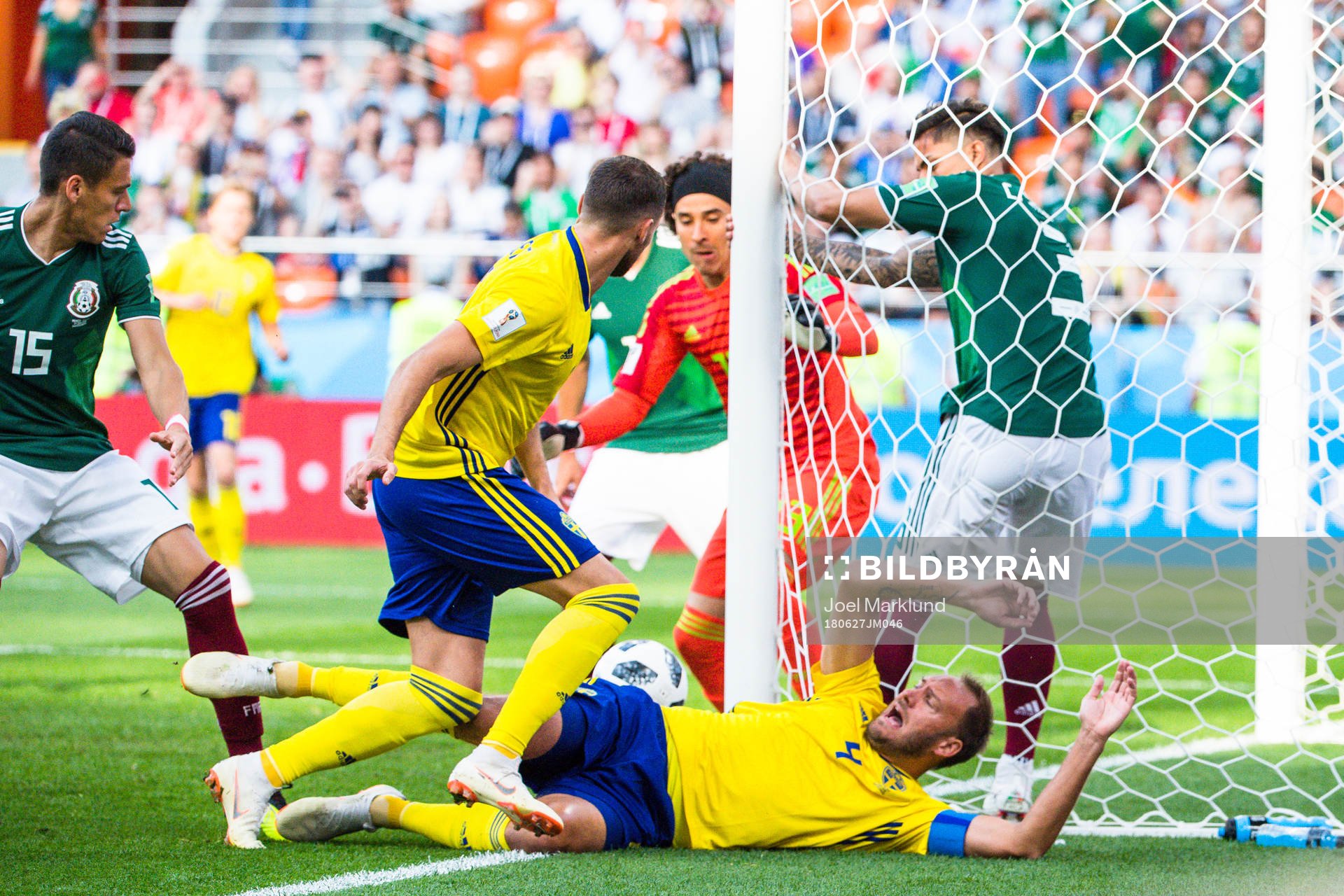 Marcus Berg and Andreas Granqvist of Sweden