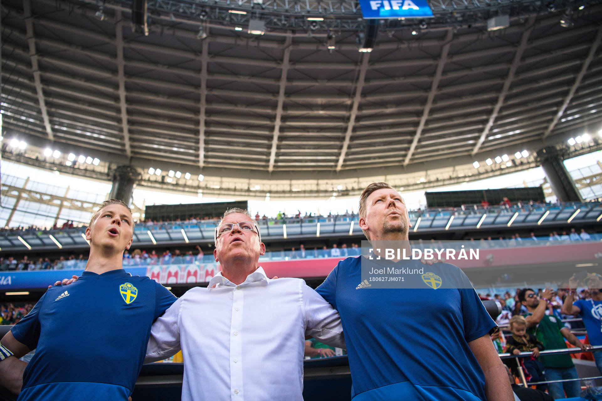 goalkeeper coach Maths Elfvendal, head coach Janne