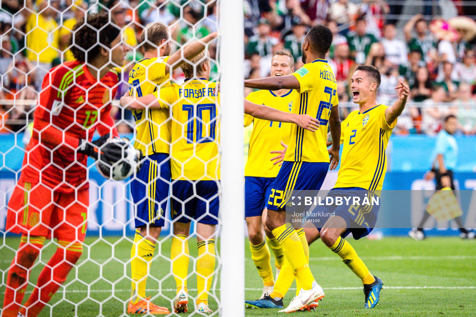 Players of Sweden celebrates the 0-3 goal