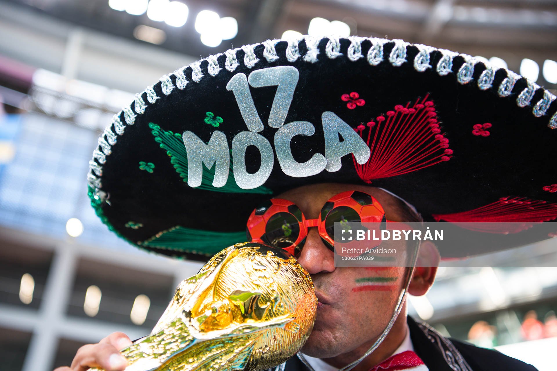 Fans of Mexico
