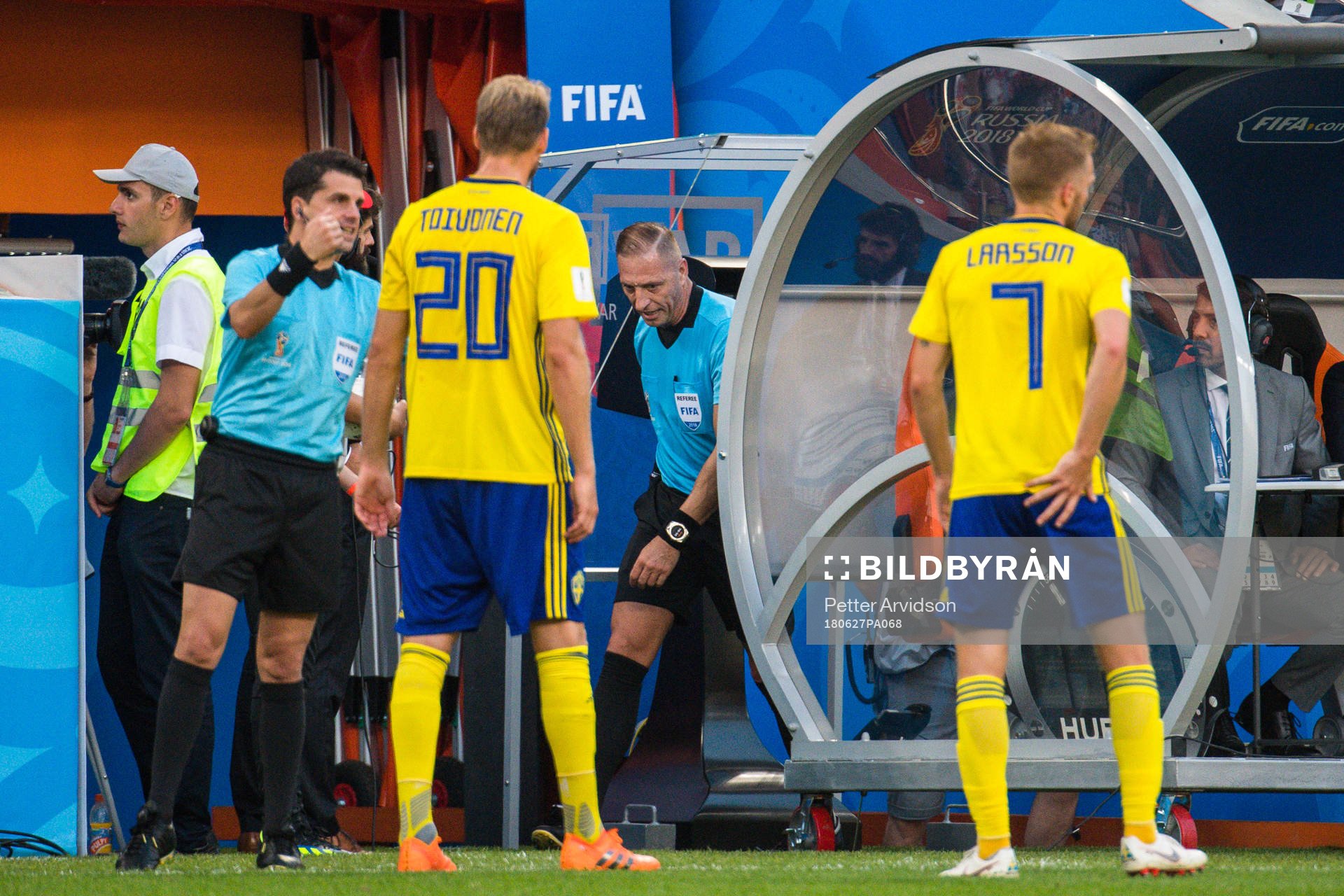 Referee Nestor Pitana
