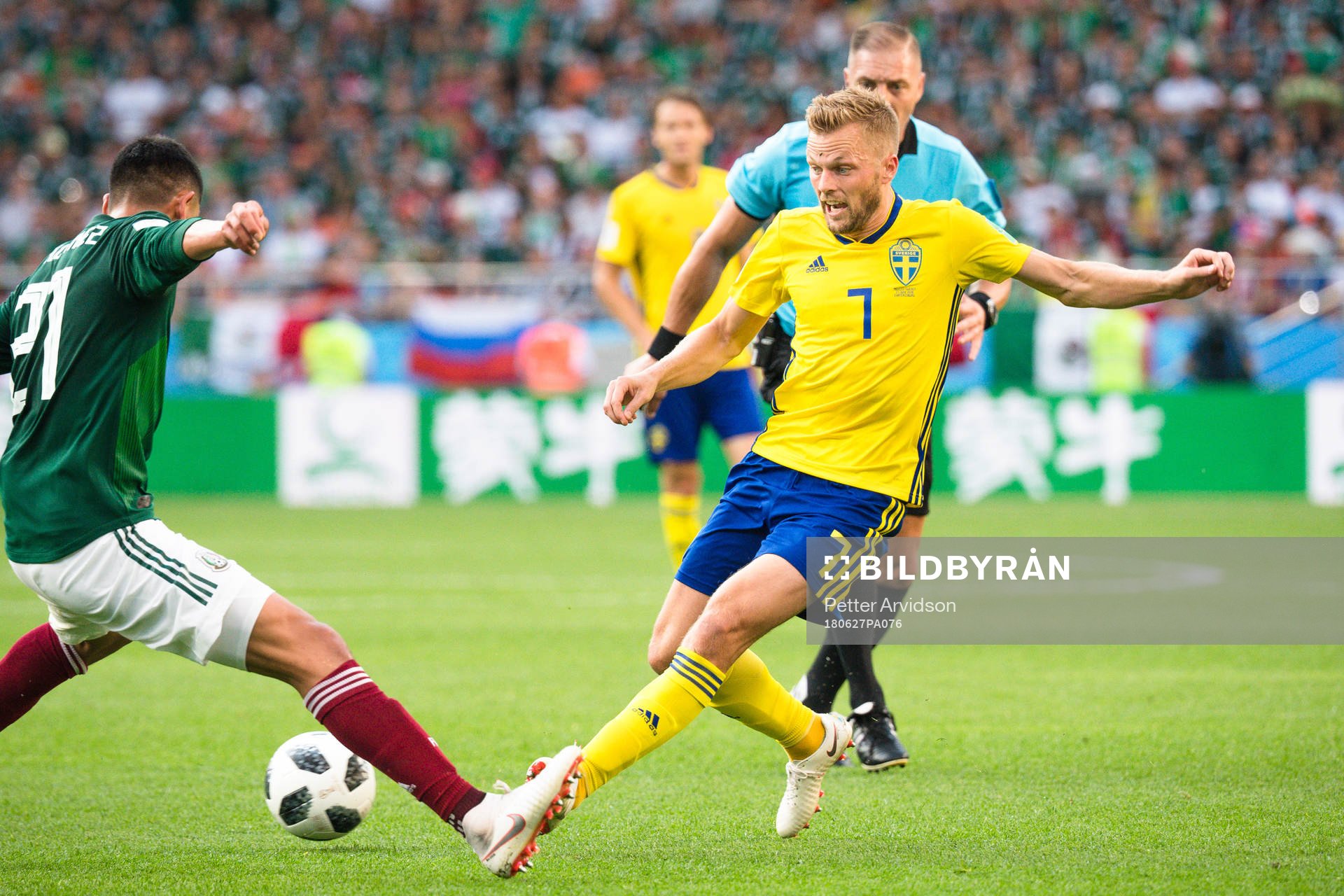 Sebastian Larsson of Sweden