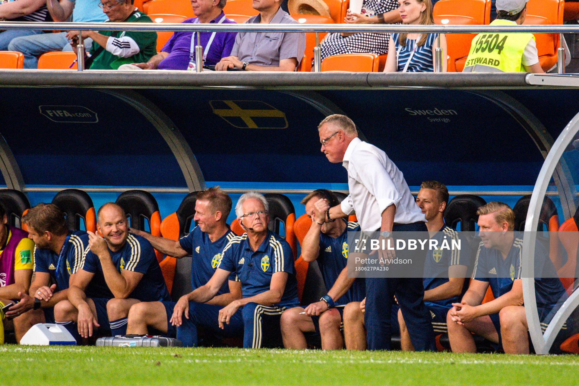 head coach Janne Andersson of Sweden celebrates