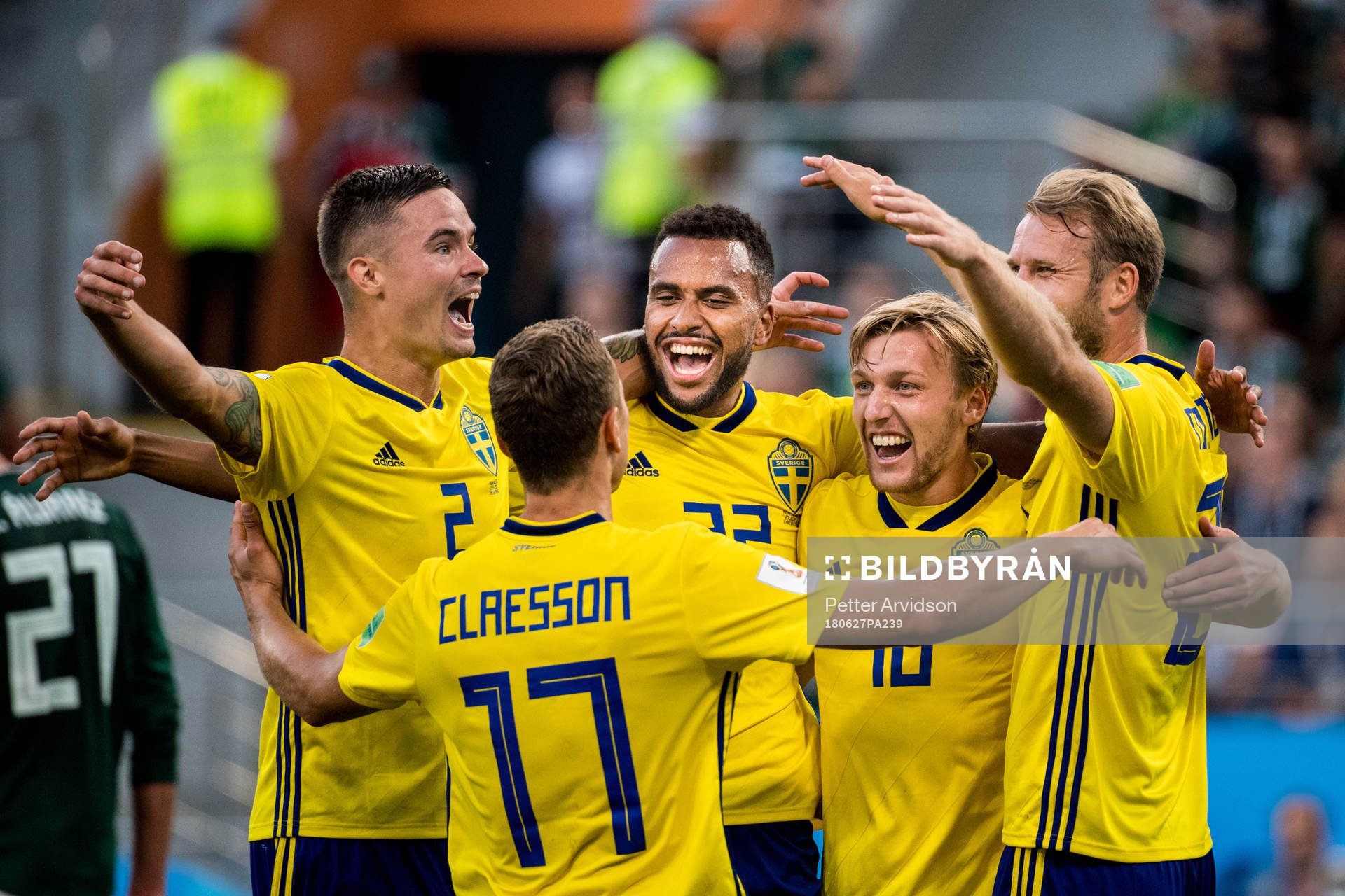 Mikael Lustig, Isaac Kiese Thelin, Emil Forsberg and Viktor Claesson celebrates with Ola Toivonen after his 0-3 goal during the FIFA World Cup group stage match between Mexico and Sweden on June 27, 2018 in Ekaterinburg.