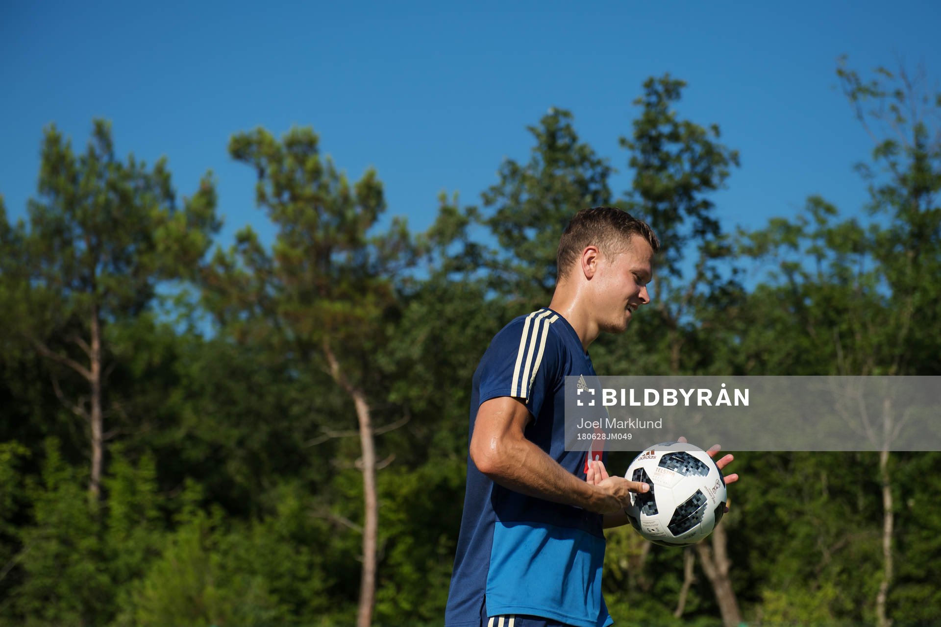 Viktor Claesson of the Swedish national football team at a