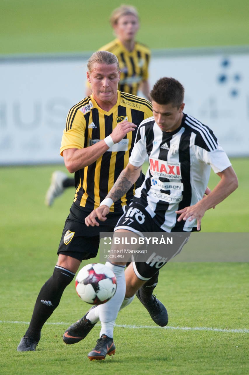IFK Hässleholms Fabian Welander i matchen i division 2 mellan Bromölla och IFK Hässleholm i Bromölla 28 juni 2018.  