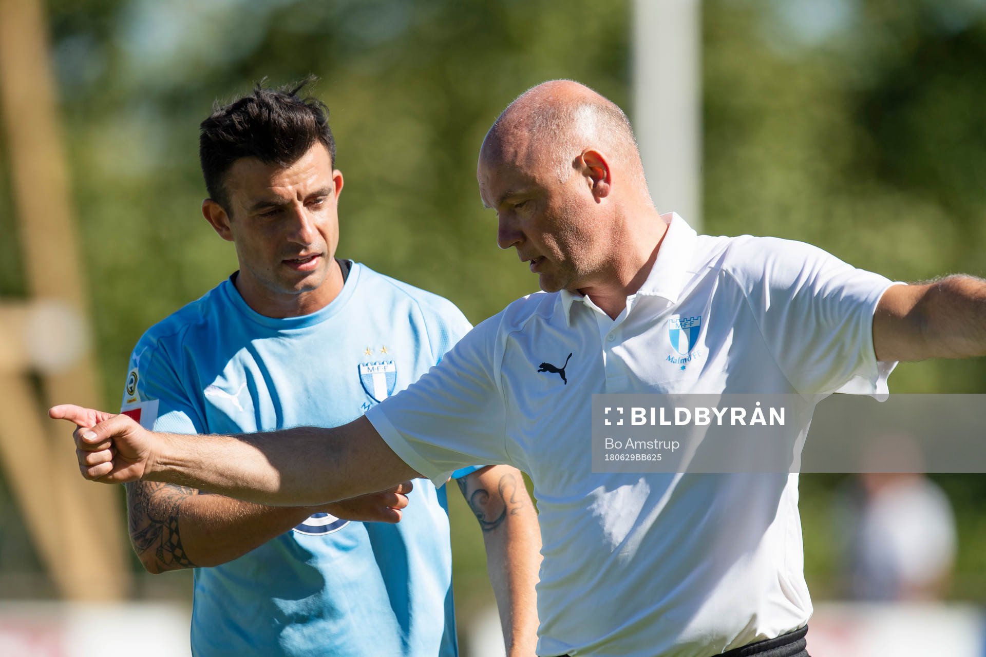 Malmö FFs Head Coach Uwe Rösler and Behrang Safari