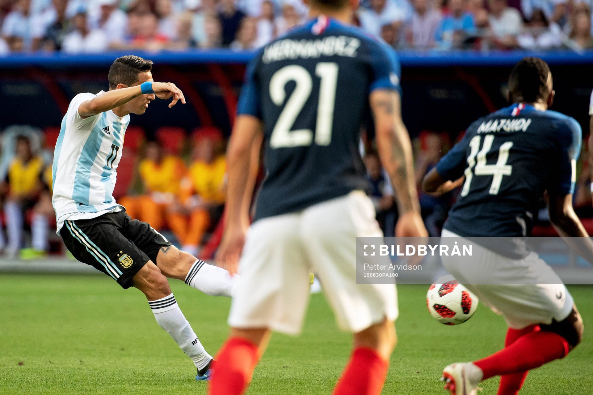 Angel Di Maria of Argentina scores 1-1