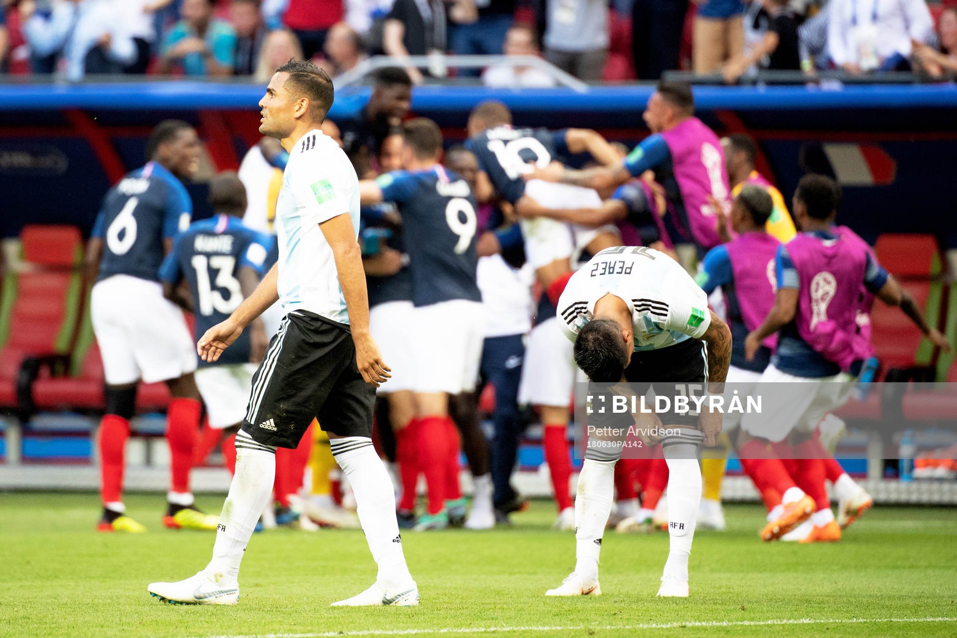 Benjamin Pavard of France celebrates with his teammates
