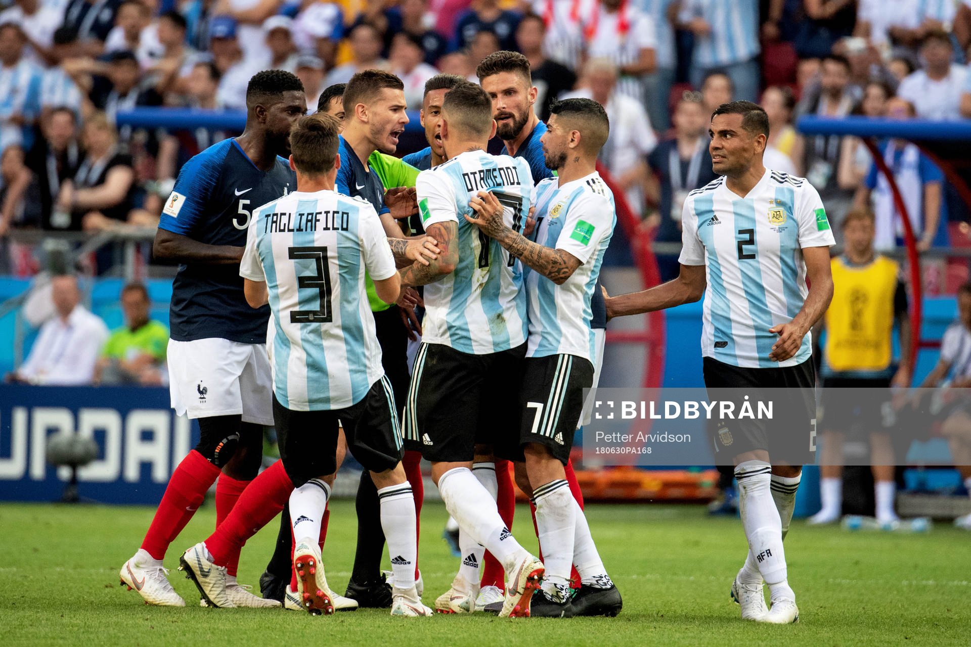 A brawl between the teams