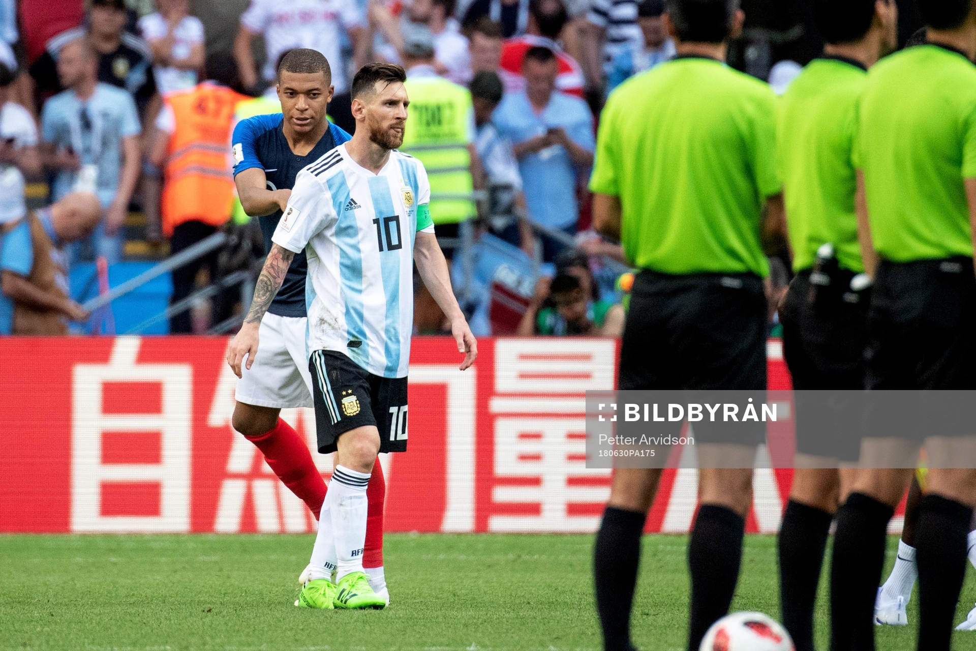 Lionel Messi of Argentina and Kylian Mbappe of France